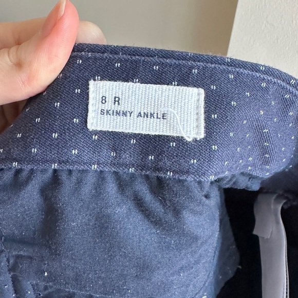 GAP Women’s Navy Blue and White Polka Dot Skinny Ankle Pants, Size 8 Regular - Picture 15 of 16